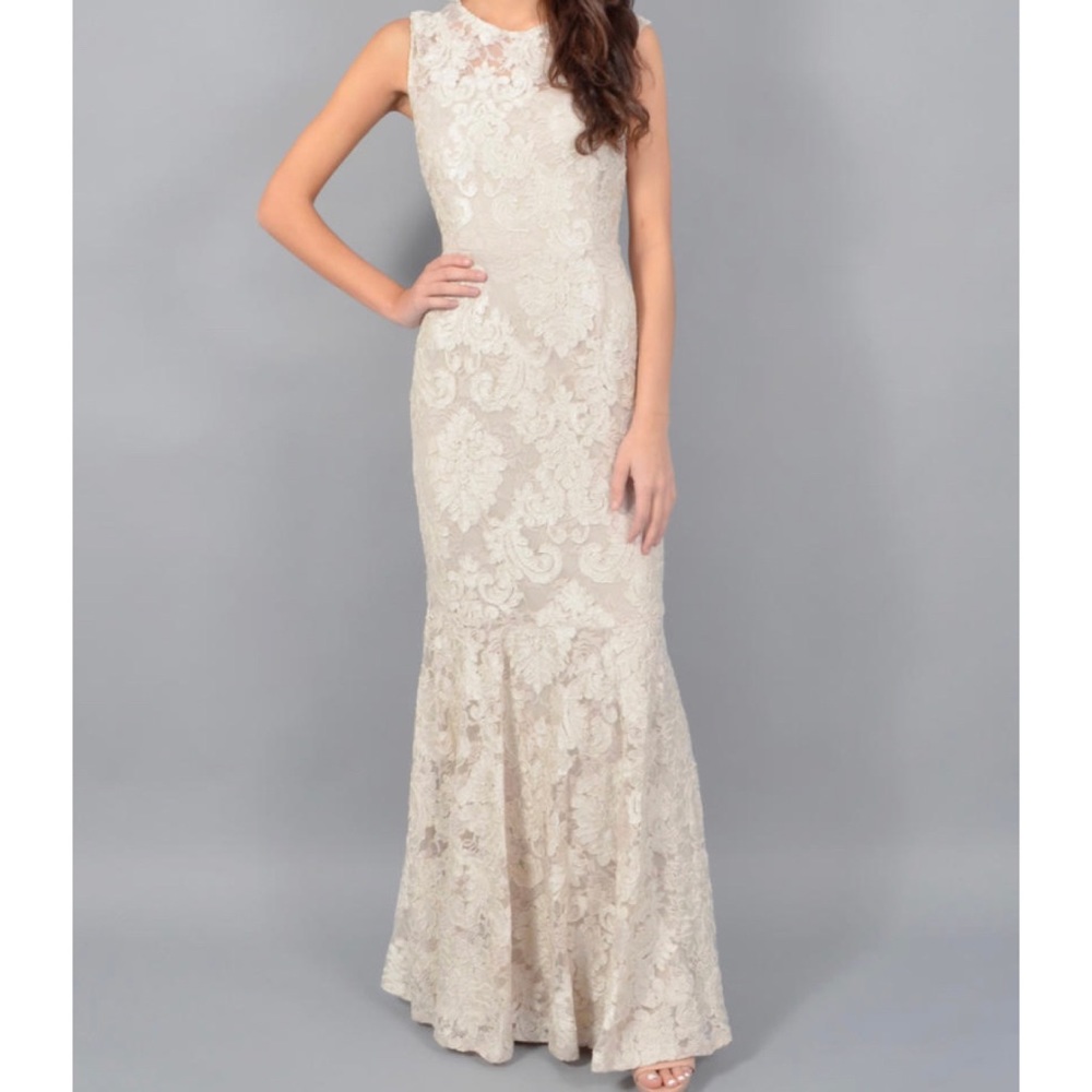 MARINA LONG LACE GOWN MERMAID HEM DRESS Size 4